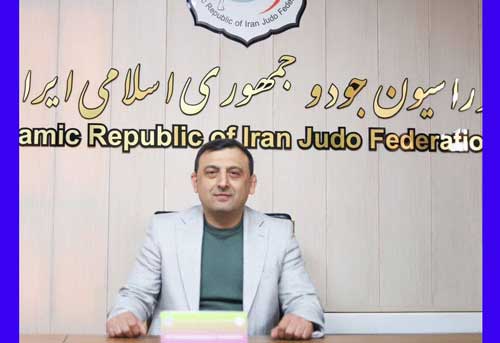 بیوگرافی رشاد ممدوف