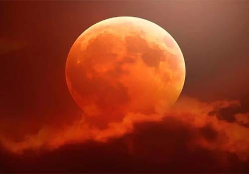 ماه گرفتگی ۱۶ شهریور چه ساعتی رخ می دهد؟ + مناطق قابل رویت خسوف ماه خونین