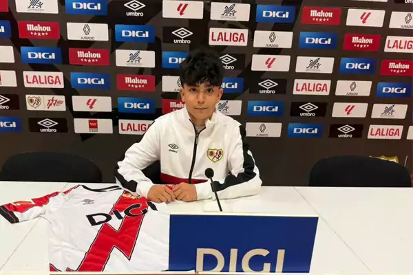 بیوگرافی رایان سلیمانی