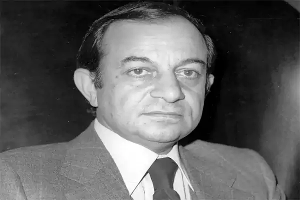 بیوگرافی هوشنگ انصاری
