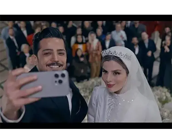 بازیگر نقش آوا و پویا در سریال کوری